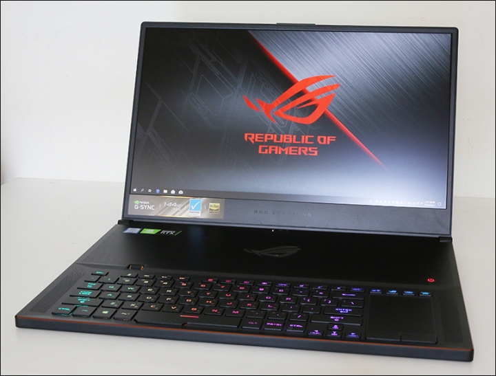 點我看大圖 華碩ROG GX701GWR 17吋電競筆電實際測試