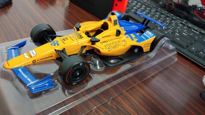 [開箱]1/18 INDYCAR  F.ALONSO #66