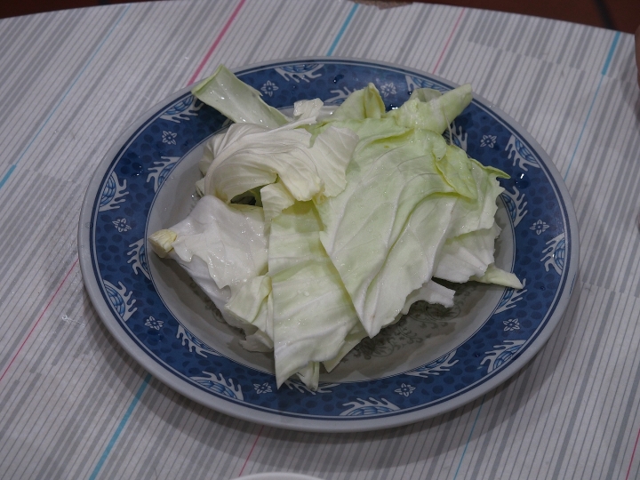 [食記] 臺南市 中西區 富香沙茶爐 — 南臺灣沙茶爐，傳統的火鍋吃法