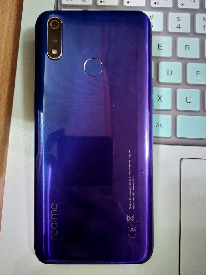 點我看大圖 realme 3 Pro 開箱測試