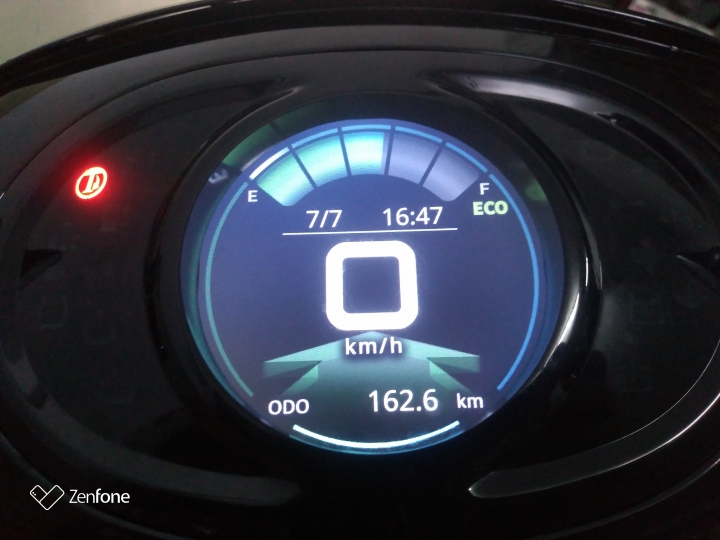 高雄都會悠悠白牌emoving電動機車樂活趣