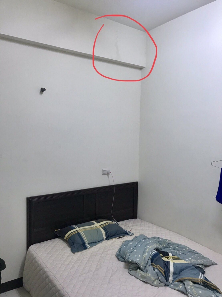 牆壁龜裂漏水求辦法
