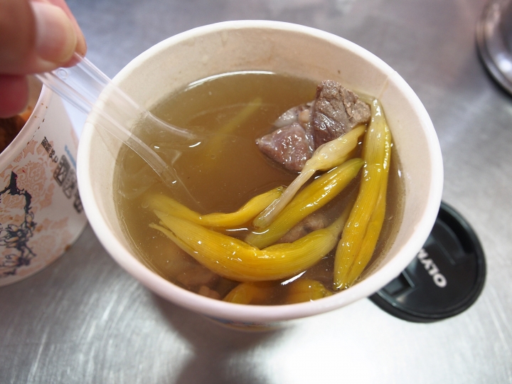 [食記] 臺中 清水 阿財米糕店 — 是美味傳統米食，也是銅板美食