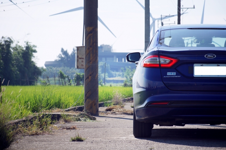 跟海有約的Mondeo Hybrid