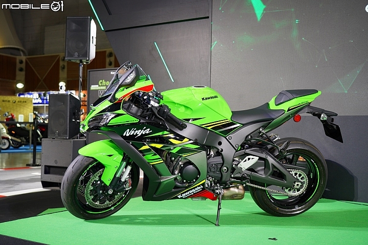 【五股重機展】WSBK 冠軍車款再進化 2019 Kawasaki ZX-10R 台灣正式上市！