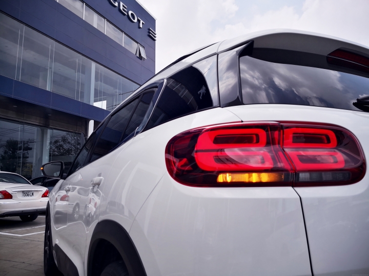 親自來體驗白色Citroen C5 Aircross