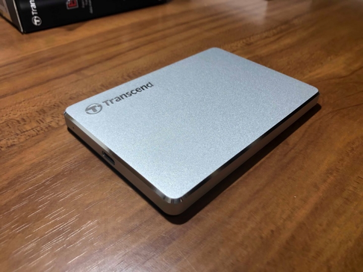 [開箱] Transcend 創見 2TB StoreJet Type C行動硬碟