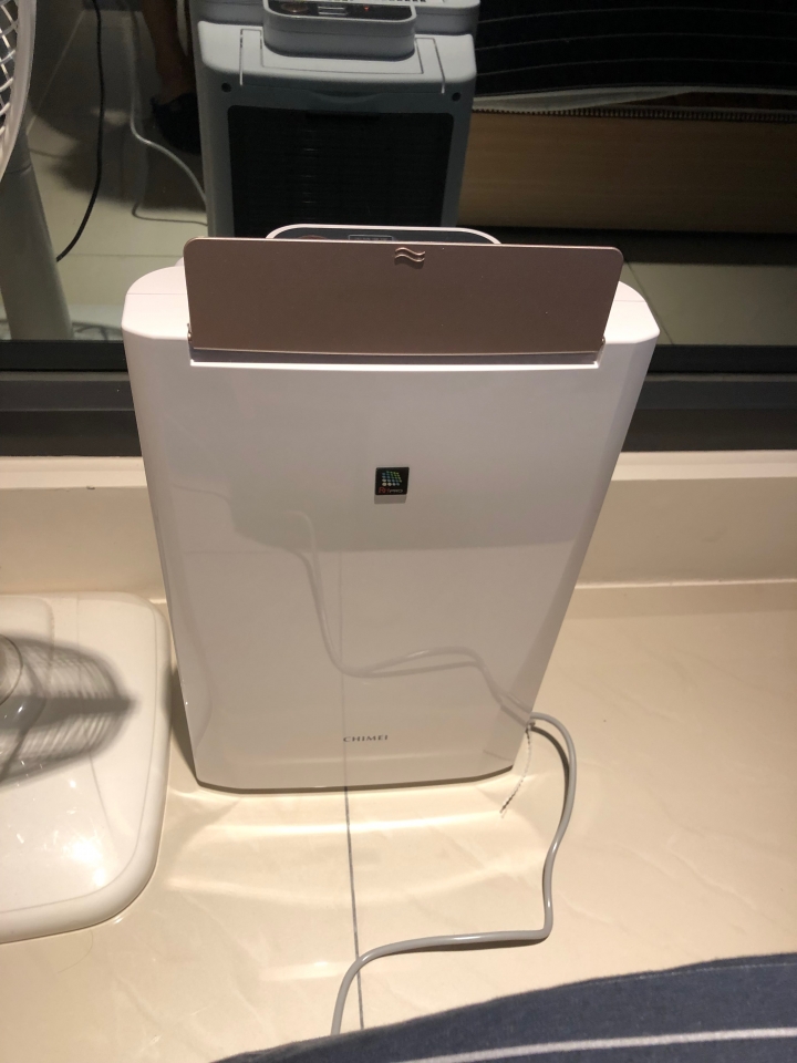 [開箱]奇美除濕機RH-06E0RM