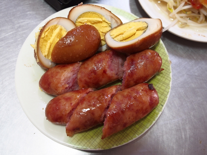 [食記] 臺中 清水 阿財米糕店 — 是美味傳統米食，也是銅板美食