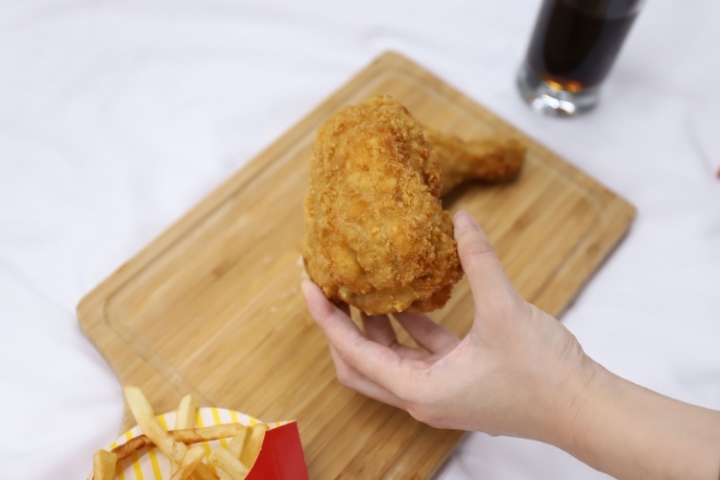 [開箱] 麥脆雞如何吃得氣質又優雅！
