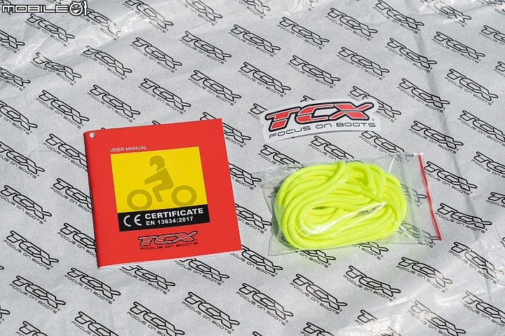 TCX RUSH WATERPROOF 防水車靴開箱 披著賽車鞋外觀的重機靴