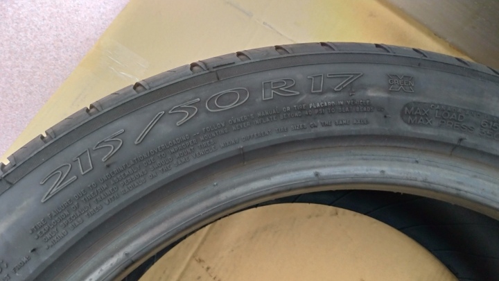 請問哪裡有收購米其林 R215/50/R17 中古胎