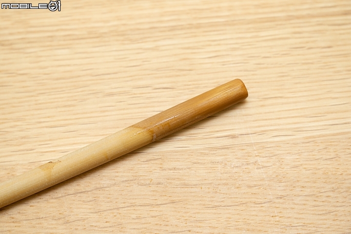 鈦吸管、玻璃吸管、竹吸管等八種環保吸管帶你試一輪!對應限塑新制誰是最好解?