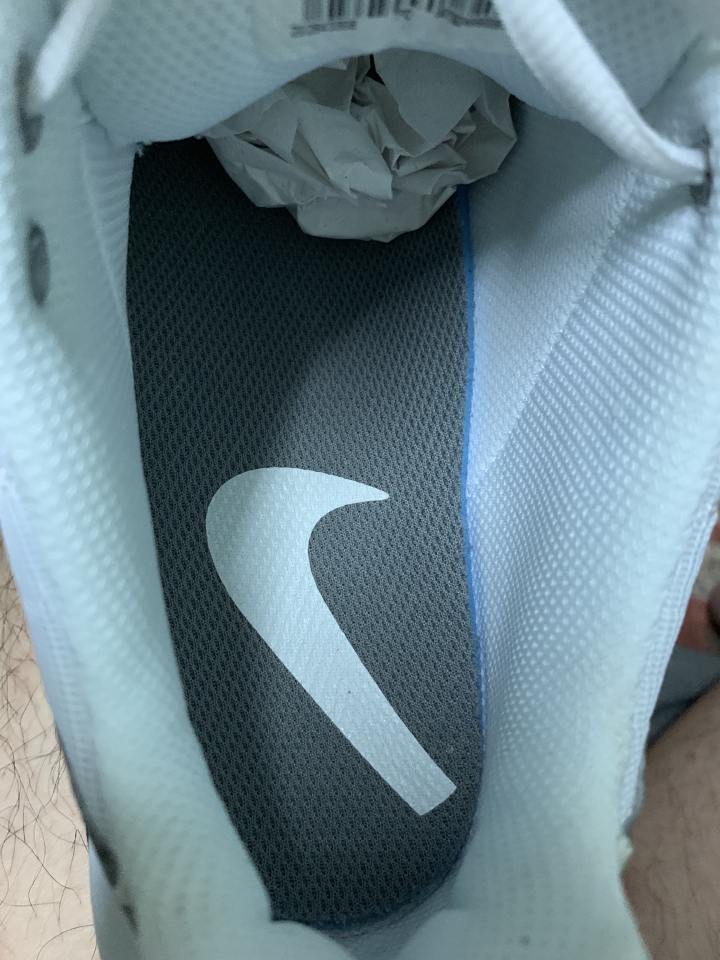 求驗 Nike m2k tekno