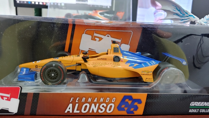 [開箱]1/18 INDYCAR  F.ALONSO #66