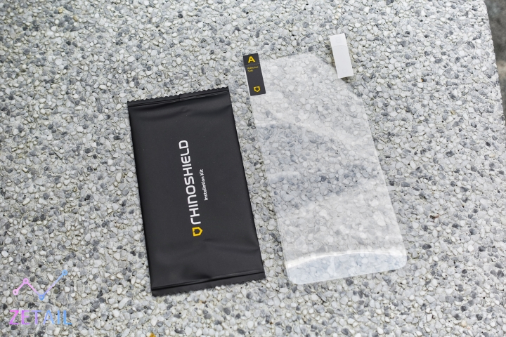犀牛盾 SolidSuit、CrashGuard 防摔保護殼、耐衝擊保護貼 開箱體驗：ZenFone 6 最佳保鑣
