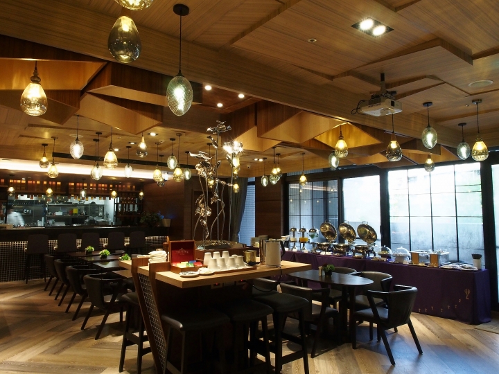 [住宿] 臺北市 內湖區 凱旋酒店 － Mobile01 小惡魔景點獨家活動分享