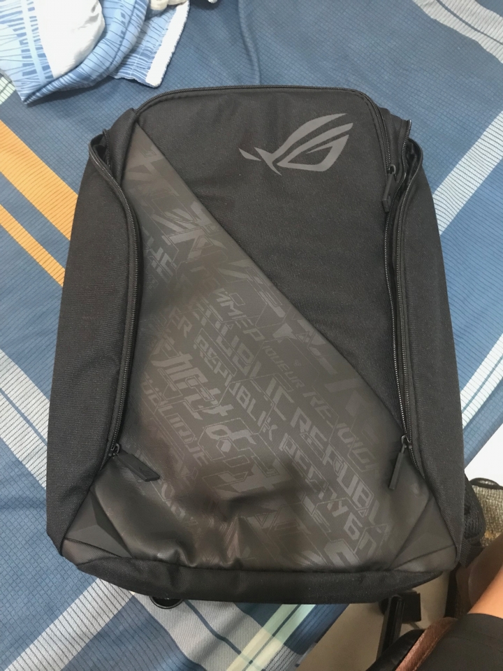 ROG Strix G微開箱