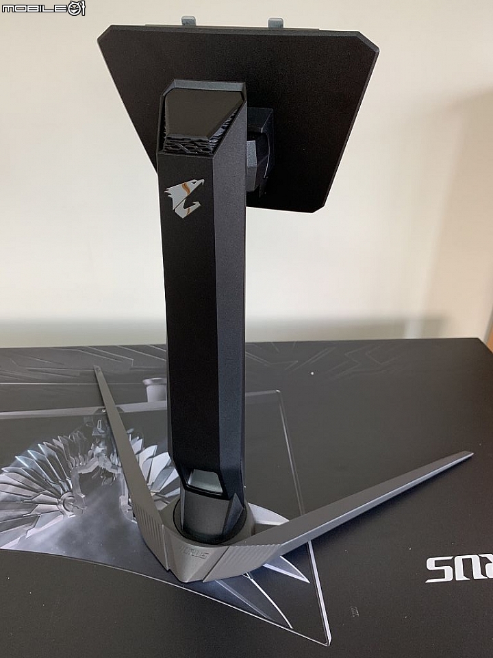 [開箱] 真香 AORUS CV27F FreeSync 2 HDR 165Hz 戰術螢幕