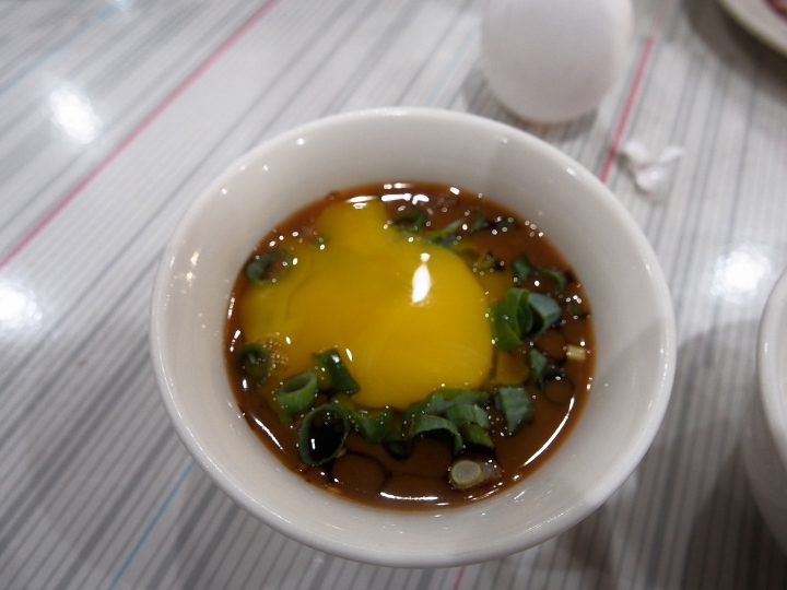 [食記] 臺南市 中西區 富香沙茶爐 — 南臺灣沙茶爐，傳統的火鍋吃法