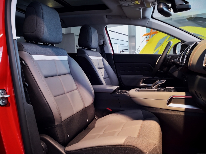 親自來體驗紅色Citroen C5 Aircross
