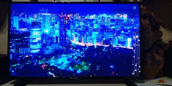 點我看大圖 SLED-49ST8便宜好用,內掛音響級音響? 4K使用者的好選擇
