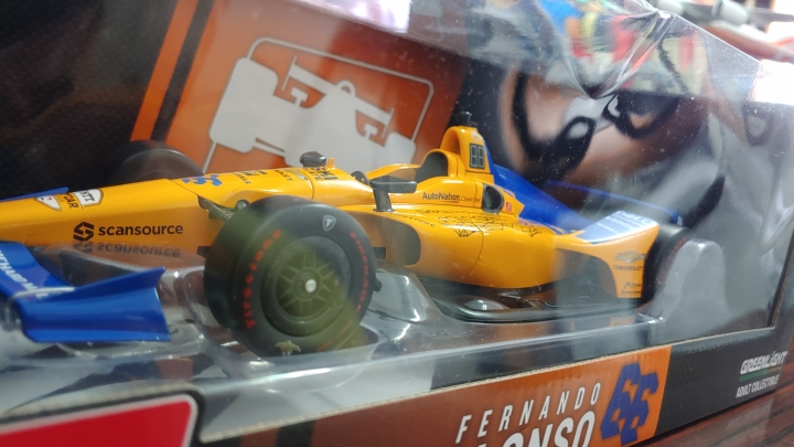 [開箱]1/18 INDYCAR  F.ALONSO #66