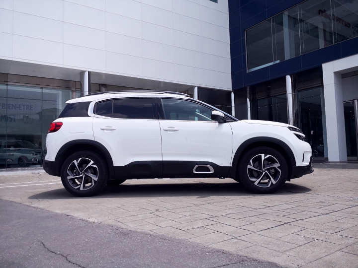 親自來體驗白色Citroen C5 Aircross