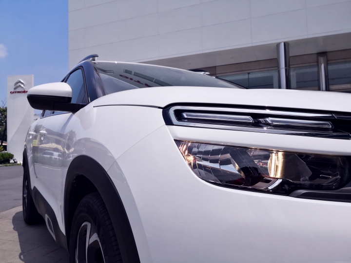 親自來體驗白色Citroen C5 Aircross