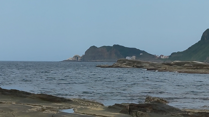 八斗子車站望海巷海灘浮潛趣