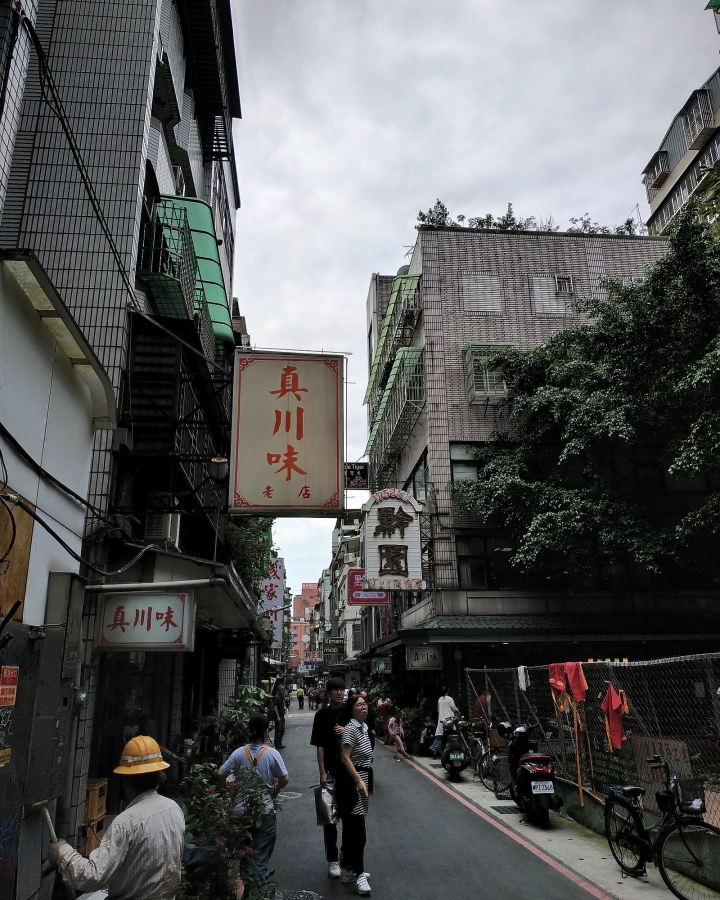 [食記] 臺北市 萬華區 真川味川菜餐廳(本店) — 二度造訪，不同店面，但依舊是高C/P值中餐廳
