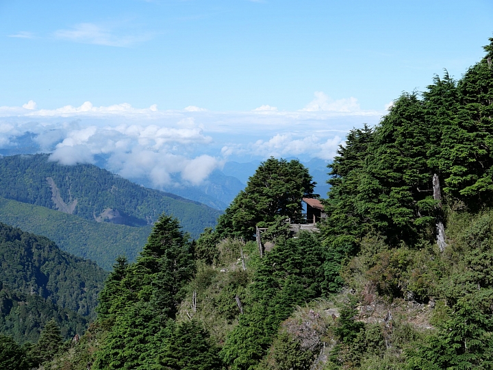 南玉山