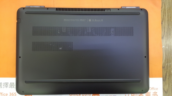 HP 筆電開箱文 15-bc412TX