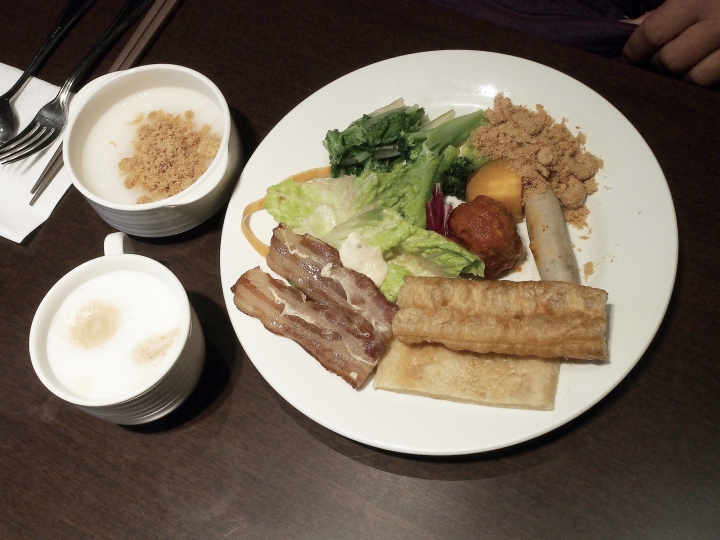 [住宿] 臺北市 內湖區 凱旋酒店 － Mobile01 小惡魔景點獨家活動分享