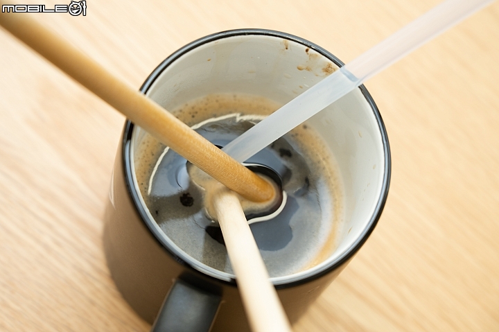 鈦吸管、玻璃吸管、竹吸管等八種環保吸管帶你試一輪!對應限塑新制誰是最好解?