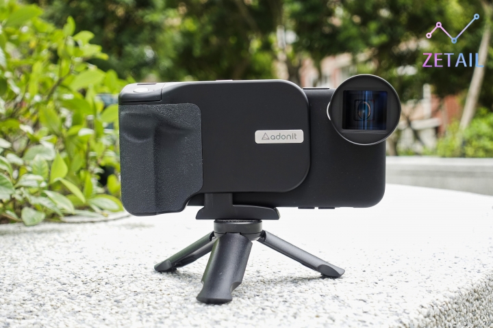 Adonit PhotoGrip Qi 藍牙 + 無線充電拍照握把 開箱體驗：一手掌握全世界