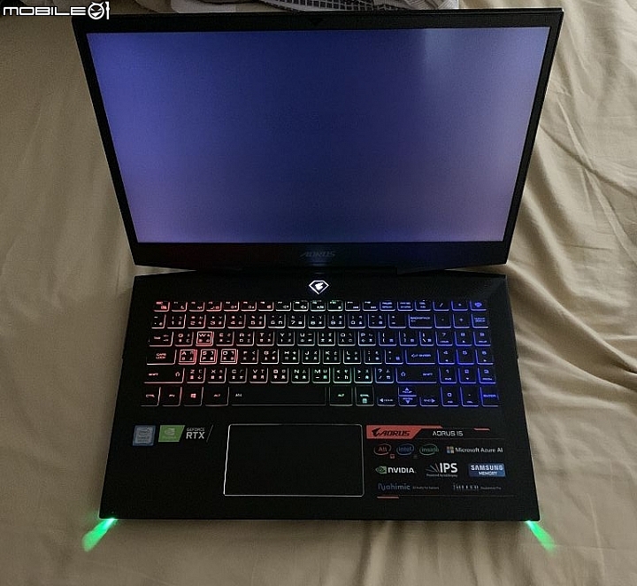 開箱 AORUS 15 - RTX2060 戰鬥遊戲電競筆電