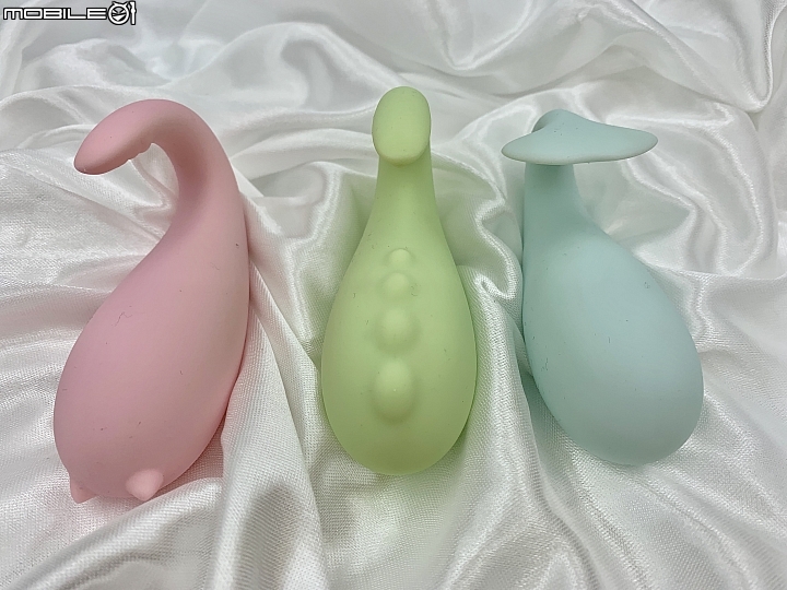 【開箱】鹿小菡VS小怪獸