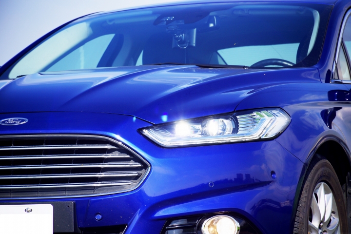 跟海有約的Mondeo Hybrid