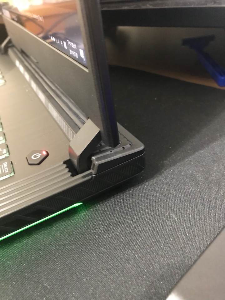 ROG Strix G微開箱