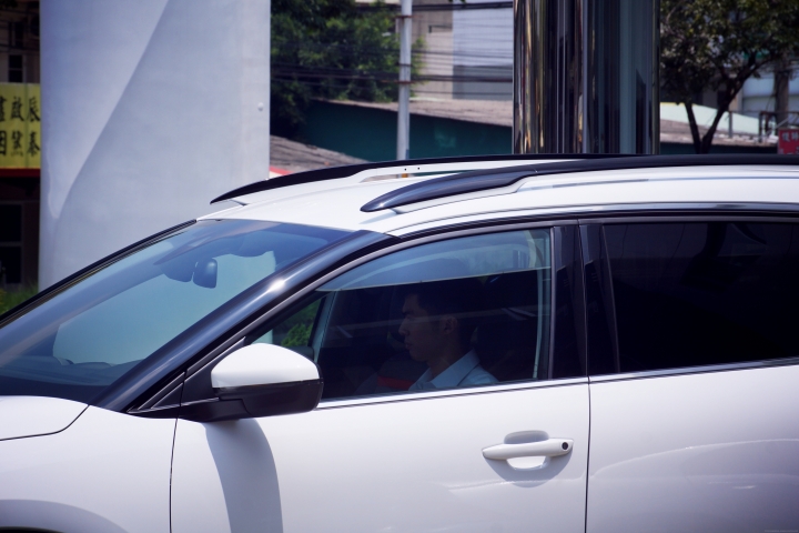 親自來體驗白色Citroen C5 Aircross