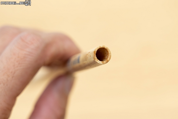 鈦吸管、玻璃吸管、竹吸管等八種環保吸管帶你試一輪!對應限塑新制誰是最好解?