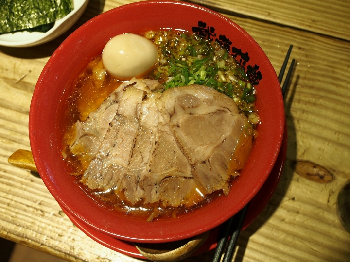 [食記] 臺北市 內湖區 武藤拉麵 － 外觀不起眼的店面，但有蝦味濃郁的美味拉麵