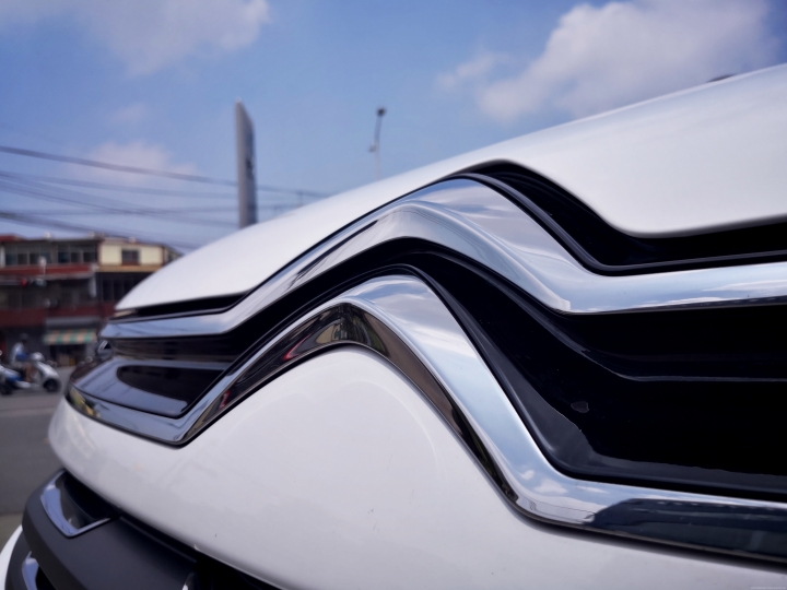 親自來體驗白色Citroen C5 Aircross