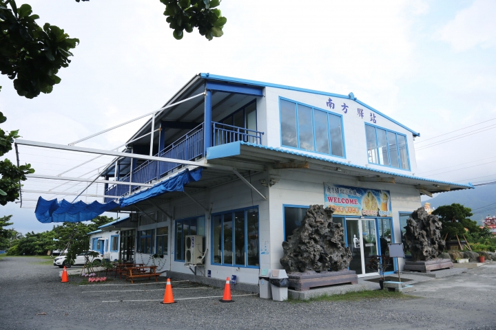 馬車環島[ 3 ] 花蓮市-- 台東池上 [ 4 ] 池上--屏東枋山