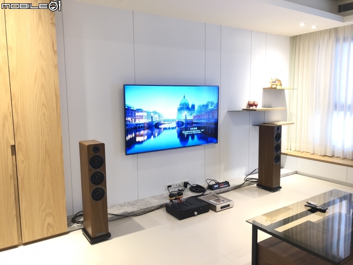 你們認識Acoustic Energy的 AE120落地式喇叭嗎