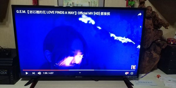 點我看大圖 SLED-49ST8便宜好用,內掛音響級音響? 4K使用者的好選擇