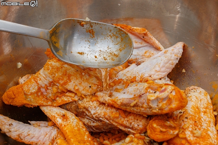 小惡魔氣炸鍋料理分享：咖哩香料雞翅