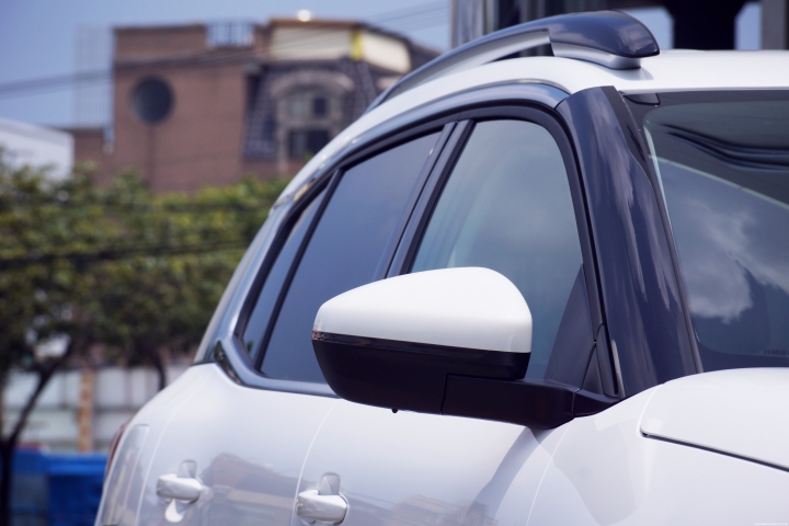 親自來體驗白色Citroen C5 Aircross