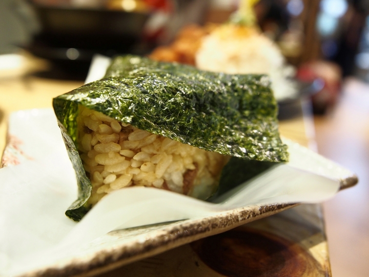 [食記] 臺北市 內湖區 武藤拉麵 － 外觀不起眼的店面，但有蝦味濃郁的美味拉麵